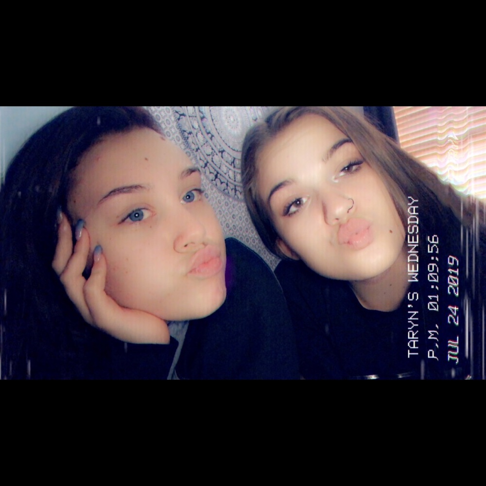 Meet your Posher, Taryn